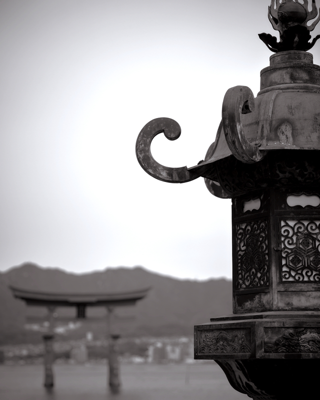 03 - Torii Gate w Lantern Detail - Itsukushima Shrine - Japan.jpg