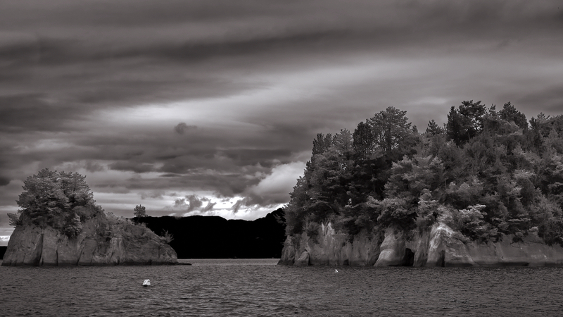 13 - Hiroshima Bay 01 - Japan.jpg