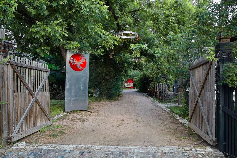 Entrance Path.jpg