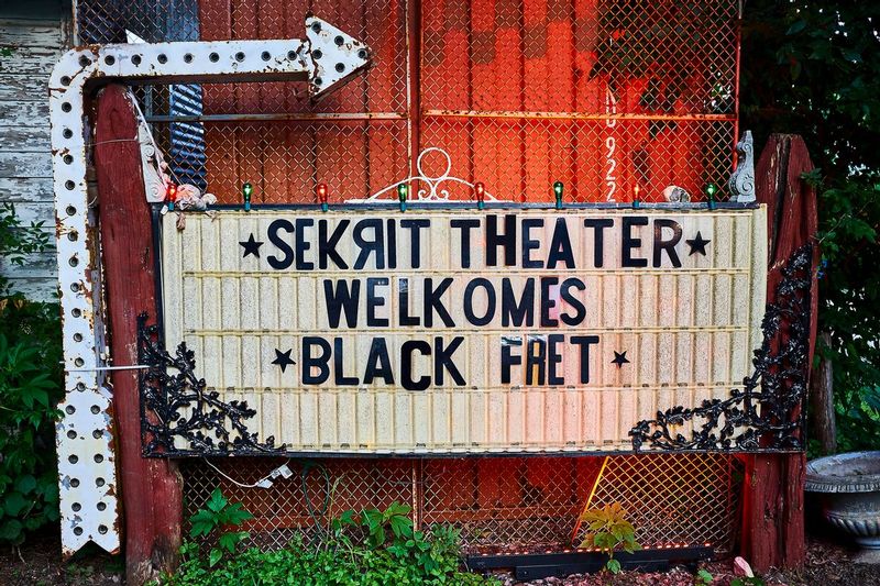 Welcome to the Sekrit Theater.jpg