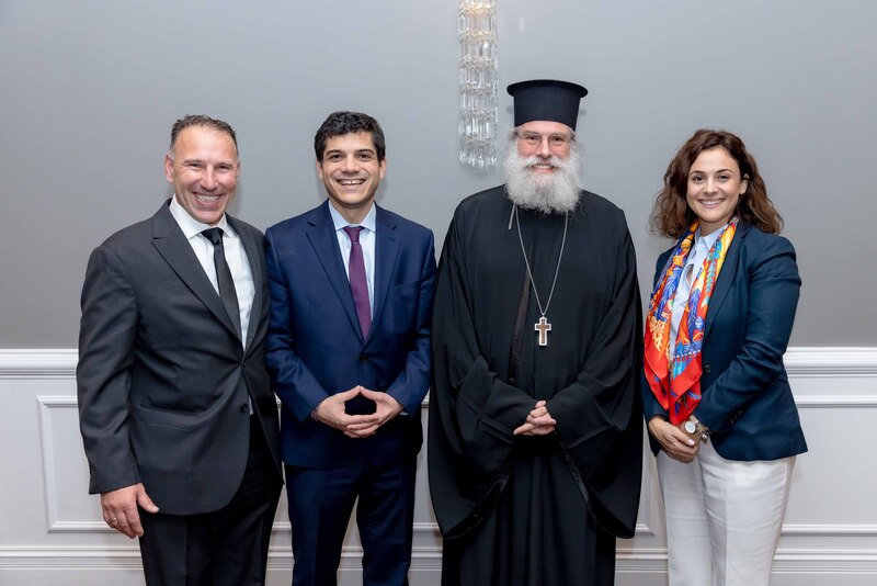 SJB lo-res-100373.jpg