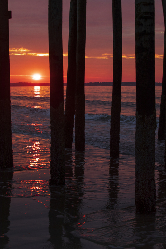 2M0A3961_OOB pier_16x24(1).jpg