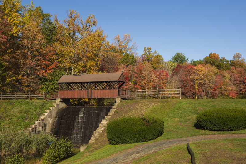 CT Huckleberry Hill.jpg :: Countryside Covered Bridge, Connecticut Covered Bridge, Avon Ct. Covered Bridge. 