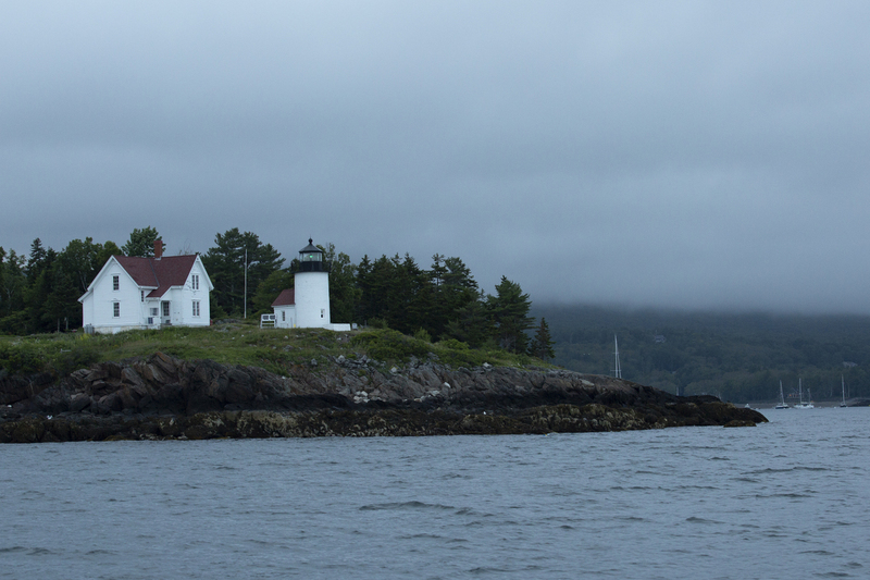 Curtis Island lighthouse_576A6118(1).jpg