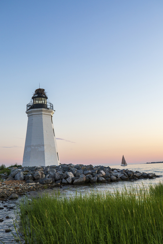Fayweather lighthouse_576A7398 8x12 12x18 16x24 20x30 24x36(1).jpg