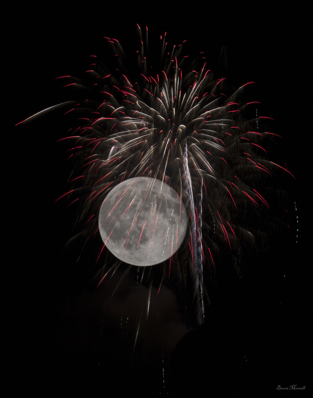 Fireworks_006_Vertical.jpg
