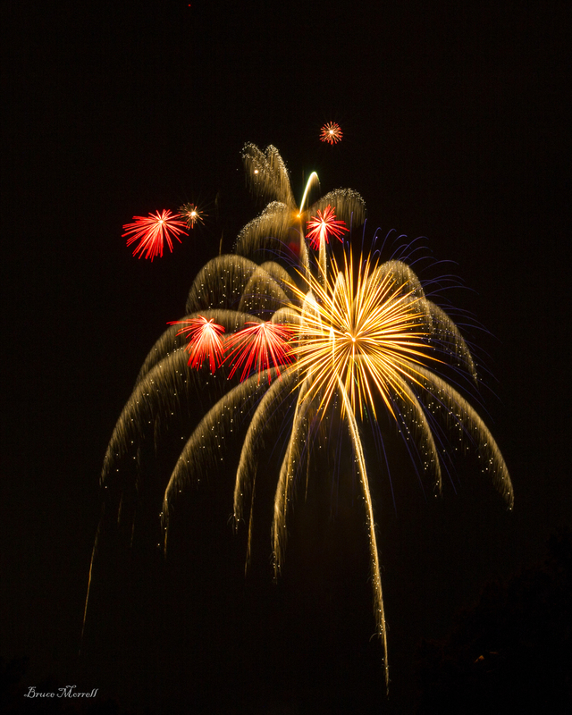 Fireworks_8x10_576A9735.jpg
