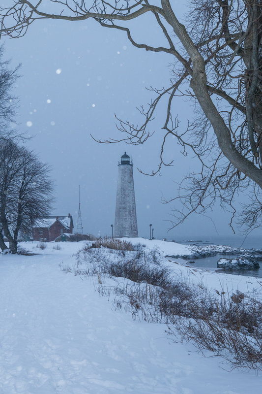 New Haven Harbor Light house_IMG_0238_12x18.jpg