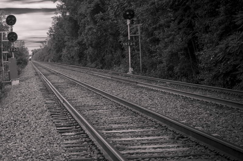 train tracks_JPG_023.jpg