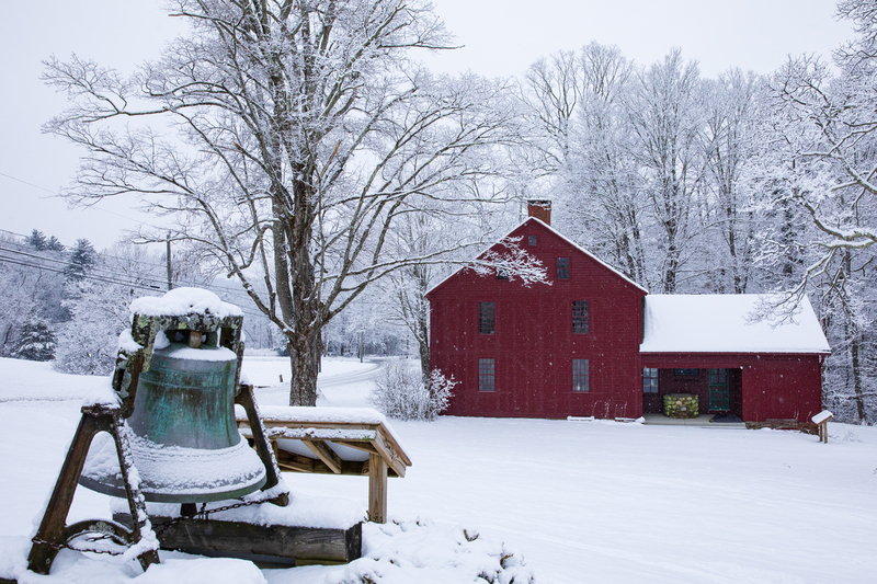 winter red barn_2M0A1503.jpg