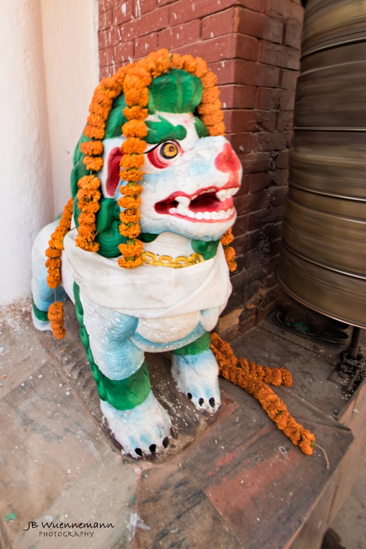 Flowered Lion_1.jpg