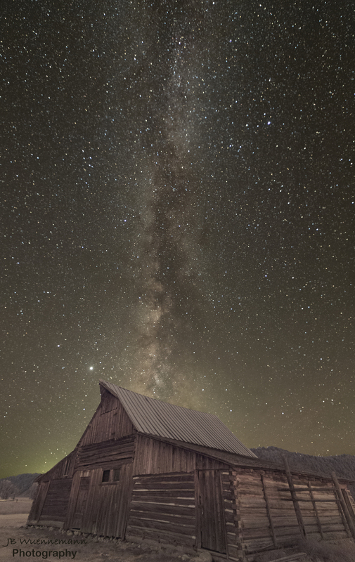 Mormon Barn Milkyway(1).jpg
