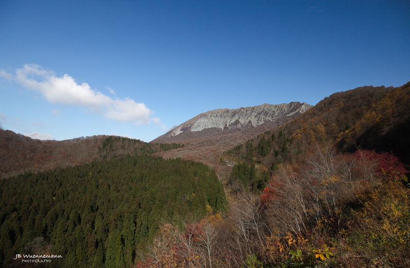 Mt Daisen Fall from West side.jpg
