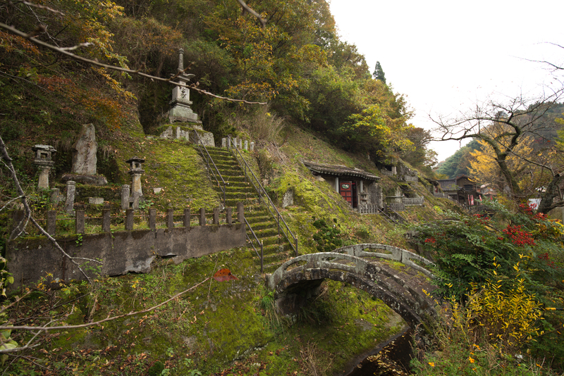 Rakanji Temple(1).jpg