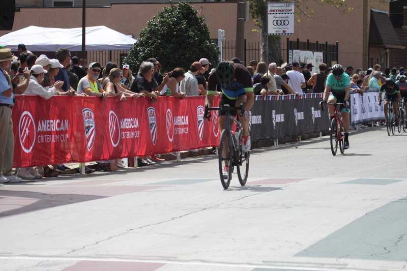 Giro della Montagna 2025 A -.jpg :: Giro della Montagna 2025/Gateway Cup 2025 - August, 31st, 2025 - Men's CAT 4/5 - The Giro della Montagna presented by Volpi Foods - the third stop of the Bommarito Audi West County Gateway Cup and the final event on the American Criterium Cup. The course is called -The Hill- for a reason. Long and rectangular, the uphill race from turn 2 to turn3 decides the race. Turn 4 leads to a Mach 5 downhill sprint, making lap positioning critical. Presented by Volpi Foods - A USA Cycling sanctioned race.