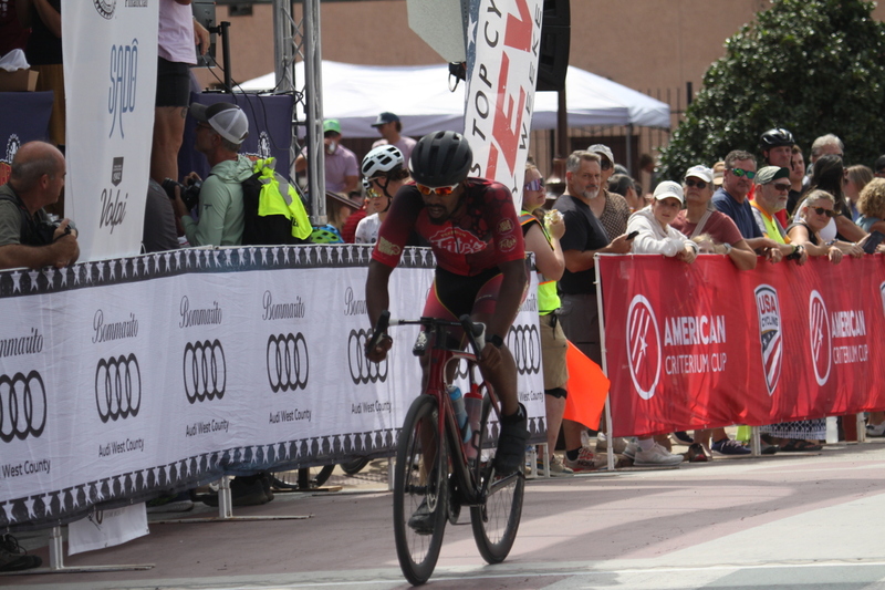 Giro della Montagna 2025 A -IX.jpg :: Giro della Montagna 2025/Gateway Cup 2025 - August, 31st, 2025 - Men's CAT 4/5 - The Giro della Montagna presented by Volpi Foods - the third stop of the Bommarito Audi West County Gateway Cup and the final event on the American Criterium Cup. The course is called -The Hill- for a reason. Long and rectangular, the uphill race from turn 2 to turn3 decides the race. Turn 4 leads to a Mach 5 downhill sprint, making lap positioning critical. Presented by Volpi Foods - A USA Cycling sanctioned race.