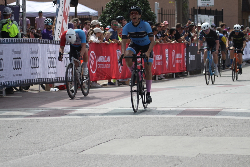 Giro della Montagna 2025 A -XI.jpg :: Giro della Montagna 2025/Gateway Cup 2025 - August, 31st, 2025 - Men's CAT 4/5 - The Giro della Montagna presented by Volpi Foods - the third stop of the Bommarito Audi West County Gateway Cup and the final event on the American Criterium Cup. The course is called -The Hill- for a reason. Long and rectangular, the uphill race from turn 2 to turn3 decides the race. Turn 4 leads to a Mach 5 downhill sprint, making lap positioning critical. Presented by Volpi Foods - A USA Cycling sanctioned race.