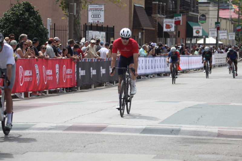 Giro della Montagna 2025 A -XXIII.jpg :: Giro della Montagna 2025/Gateway Cup 2025 - August, 31st, 2025 - Men's CAT 4/5 - The Giro della Montagna presented by Volpi Foods - the third stop of the Bommarito Audi West County Gateway Cup and the final event on the American Criterium Cup. The course is called -The Hill- for a reason. Long and rectangular, the uphill race from turn 2 to turn3 decides the race. Turn 4 leads to a Mach 5 downhill sprint, making lap positioning critical. Presented by Volpi Foods - A USA Cycling sanctioned race.