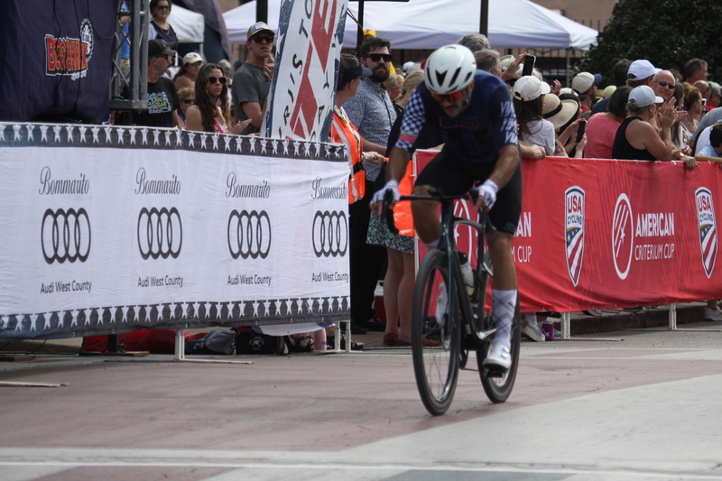 Giro della Montagna 2025 B -LXXXXIII.jpg :: Giro della Montagna 2025/Gateway Cup 2025 - Men's CAT 3/4, 50 minutes of racing, August 31st 2025 - The Giro della Montagna presented VOLPI Foods - the third stop of the Bommarito Audi West County Gateway Cup and the final event of the American Criterium Cup. The course is called -The Hill- for a reason. Long and rectangular the uphill race from turn 2 to turn 3 decides the race. Toun 4 leads to a Mach 5 downhill sprint, making lap positioning critical. Presented by VOLPI Foods - Union Cycliste Internationale - UCI Racing License - Designed for individuals racing in UCI events on US soil or abroad. USA Cycling's International membership grants you immediate access to thousands of bike races across the world. -USA Cycling website-