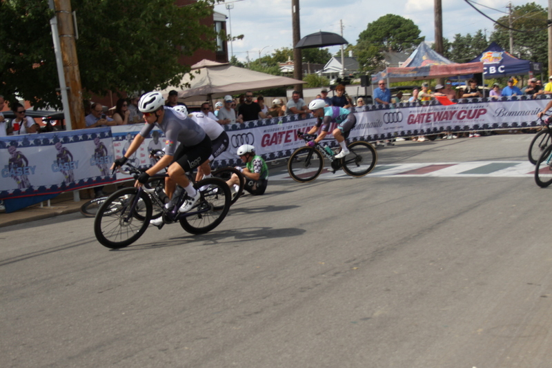 Giro della Montagna 2025 C -LXX.jpg :: Giro della Montagna 2025/Gateway Cup 2025 - August 31st 2025 - CAT 2-3, 55 Minutes of racing, a field of 150, The Giro della Montagna presented by VOLPI FOODS - the third stop of the Bommarito Audi West County Gateway Cup and the final event on the America Criterium Cup circuit. The course is called -The Hill- for a reason long and rectangular, the uphill race from turn 2 to turn 3 decides the race. Turn 4 leads to a Mach 5 uphill sprint, making lap positioning critical. - presented by VOLPI FOODS - USA Cycling offers various license for cyclists including annual and one-day options, to participate in sanctioned events across the country. -USA Cycling- This license allows unlimited access to over 3,000 USA Cycling -Sanctionedevents throughout the year, provides insurance coverage during events, and supports athlete development programs. It is valid until December 31st of the year purchased. International Race License - This license is required for cyclists wishing to compete in international events and must be obtained prior to registration for competitions like the World Championships. -USA Cycling website-