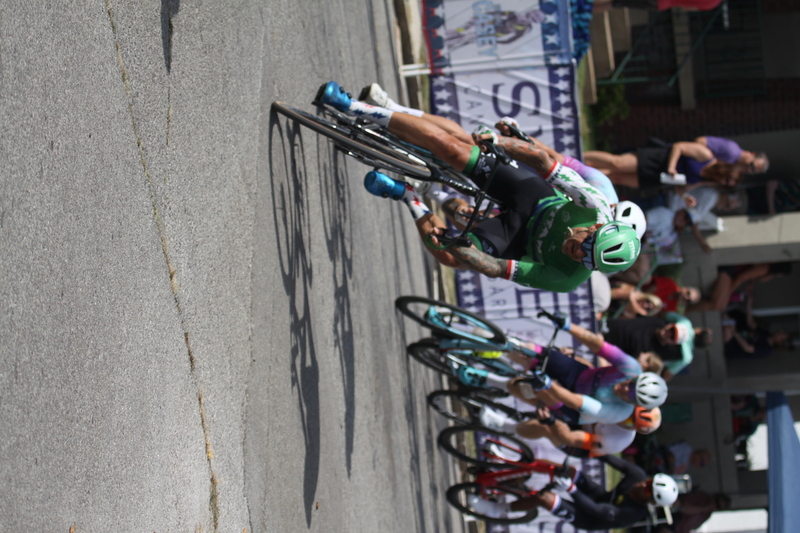 Giro della Montagna 2025 C -XXIV.jpg :: Giro della Montagna 2025/Gateway Cup 2025 - August 31st 2025 - Masters 40+ CAT 1-4 50 Minute race, Field of 150 - The Giro della Montagna presented by Volpi Foods - the third stop of the Bommarito Audi West County Gateway Cup and the final event on the American Criterium Cup. The course is called - The Hill - for a reason long and rectangular the uphill race from turn 2 to turn 3 decides the race. Turn 4 leads to a Mach 5 downhill sprint, making lap positioning critical. - Presented by Volpi Foods - USA Cycling 
