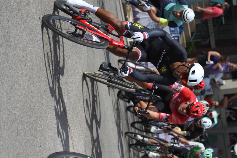 Giro della Montagna 2025 C -XXVI.jpg :: Giro della Montagna 2025/Gateway Cup 2025 - August 31st 2025 - Masters 40+ CAT 1-4 50 Minute race, Field of 150 - The Giro della Montagna presented by Volpi Foods - the third stop of the Bommarito Audi West County Gateway Cup and the final event on the American Criterium Cup. The course is called - The Hill - for a reason long and rectangular the uphill race from turn 2 to turn 3 decides the race. Turn 4 leads to a Mach 5 downhill sprint, making lap positioning critical. - Presented by Volpi Foods - USA Cycling 