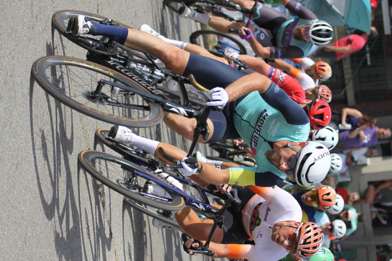 Giro della Montagna 2025 C -XXVII.jpg :: Giro della Montagna 2025/Gateway Cup 2025 - August 31st 2025 - Masters 40+ CAT 1-4 50 Minute race, Field of 150 - The Giro della Montagna presented by Volpi Foods - the third stop of the Bommarito Audi West County Gateway Cup and the final event on the American Criterium Cup. The course is called - The Hill - for a reason long and rectangular the uphill race from turn 2 to turn 3 decides the race. Turn 4 leads to a Mach 5 downhill sprint, making lap positioning critical. - Presented by Volpi Foods - USA Cycling 
