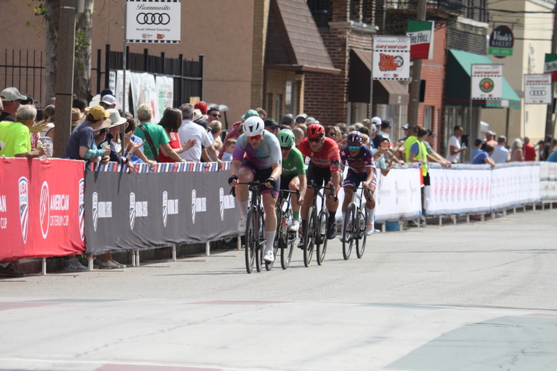 Giro della Montagna 2025 C -XXXIV.jpg :: Giro della Montagna 2025/Gateway Cup 2025 - August 31st 2025 - Masters 40+ CAT 1-4 50 Minute race, Field of 150 - The Giro della Montagna presented by Volpi Foods - the third stop of the Bommarito Audi West County Gateway Cup and the final event on the American Criterium Cup. The course is called - The Hill - for a reason long and rectangular the uphill race from turn 2 to turn 3 decides the race. Turn 4 leads to a Mach 5 downhill sprint, making lap positioning critical. - Presented by Volpi Foods - USA Cycling 