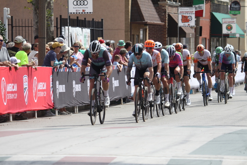 Giro della Montagna 2025 C -XXXVIII.jpg :: Giro della Montagna 2025/Gateway Cup 2025 - August 31st 2025 - Masters 40+ CAT 1-4 50 Minute race, Field of 150 - The Giro della Montagna presented by Volpi Foods - the third stop of the Bommarito Audi West County Gateway Cup and the final event on the American Criterium Cup. The course is called - The Hill - for a reason long and rectangular the uphill race from turn 2 to turn 3 decides the race. Turn 4 leads to a Mach 5 downhill sprint, making lap positioning critical. - Presented by Volpi Foods - USA Cycling 