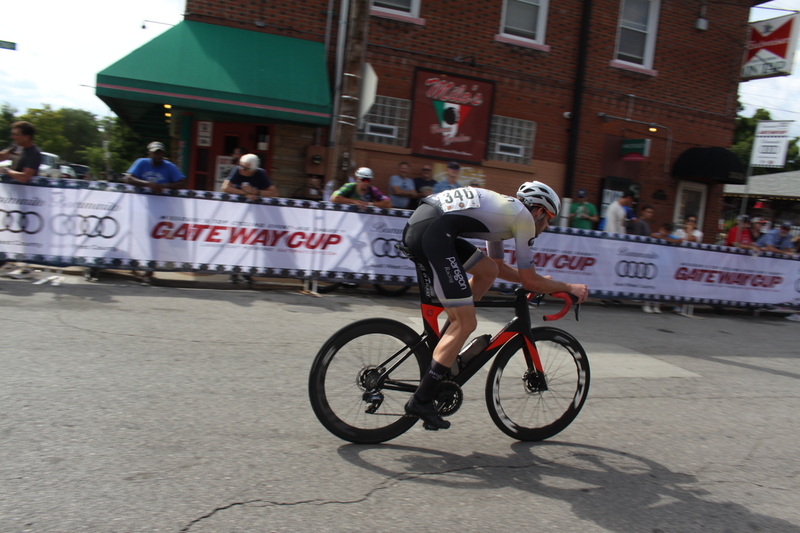Giro della Montagna 2025 D -III.jpg :: Giro della Montagna 2025/Gateway Cup 2025 - August 31st 2025 - CAT 2-3, 55 Minutes of racing, a field of 150, The Giro della Montagna presented by VOLPI FOODS - the third stop of the Bommarito Audi West County Gateway Cup and the final event on the America Criterium Cup circuit. The course is called -The Hill- for a reason long and rectangular, the uphill race from turn 2 to turn 3 decides the race. Turn 4 leads to a Mach 5 uphill sprint, making lap positioning critical. - presented by VOLPI FOODS - USA Cycling offers various license for cyclists including annual and one-day options, to participate in sanctioned events across the country. -USA Cycling- This license allows unlimited access to over 3,000 USA Cycling -Sanctionedevents throughout the year, provides insurance coverage during events, and supports athlete development programs. It is valid until December 31st of the year purchased. International Race License - This license is required for cyclists wishing to compete in international events and must be obtained prior to registration for competitions like the World Championships. -USA Cycling website-