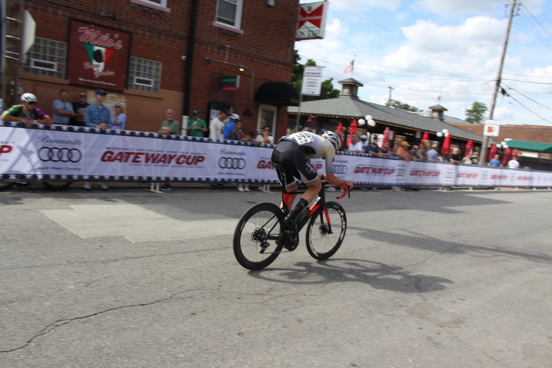 Giro della Montagna 2025 D -IV.jpg :: Giro della Montagna 2025/Gateway Cup 2025 - August 31st 2025 - CAT 2-3, 55 Minutes of racing, a field of 150, The Giro della Montagna presented by VOLPI FOODS - the third stop of the Bommarito Audi West County Gateway Cup and the final event on the America Criterium Cup circuit. The course is called -The Hill- for a reason long and rectangular, the uphill race from turn 2 to turn 3 decides the race. Turn 4 leads to a Mach 5 uphill sprint, making lap positioning critical. - presented by VOLPI FOODS - USA Cycling offers various license for cyclists including annual and one-day options, to participate in sanctioned events across the country. -USA Cycling- This license allows unlimited access to over 3,000 USA Cycling -Sanctionedevents throughout the year, provides insurance coverage during events, and supports athlete development programs. It is valid until December 31st of the year purchased. International Race License - This license is required for cyclists wishing to compete in international events and must be obtained prior to registration for competitions like the World Championships. -USA Cycling website-