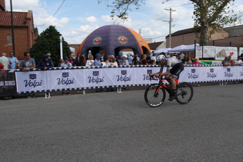 Giro della Montagna 2025 D -XIV.jpg :: Giro della Montagna 2025/Gateway Cup 2025 - August 31st 2025 - CAT 2-3, 55 Minutes of racing, a field of 150, The Giro della Montagna presented by VOLPI FOODS - the third stop of the Bommarito Audi West County Gateway Cup and the final event on the America Criterium Cup circuit. The course is called -The Hill- for a reason long and rectangular, the uphill race from turn 2 to turn 3 decides the race. Turn 4 leads to a Mach 5 uphill sprint, making lap positioning critical. - presented by VOLPI FOODS - USA Cycling offers various license for cyclists including annual and one-day options, to participate in sanctioned events across the country. -USA Cycling- This license allows unlimited access to over 3,000 USA Cycling -Sanctionedevents throughout the year, provides insurance coverage during events, and supports athlete development programs. It is valid until December 31st of the year purchased. International Race License - This license is required for cyclists wishing to compete in international events and must be obtained prior to registration for competitions like the World Championships. -USA Cycling website-