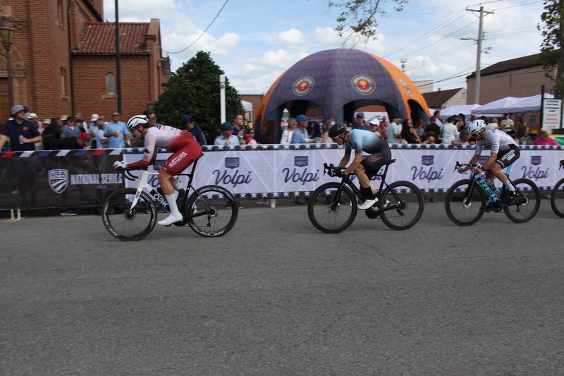 Giro della Montagna 2025 D -XX.jpg :: Giro della Montagna 2025/Gateway Cup 2025 - August 31st 2025 - CAT 2-3, 55 Minutes of racing, a field of 150, The Giro della Montagna presented by VOLPI FOODS - the third stop of the Bommarito Audi West County Gateway Cup and the final event on the America Criterium Cup circuit. The course is called -The Hill- for a reason long and rectangular, the uphill race from turn 2 to turn 3 decides the race. Turn 4 leads to a Mach 5 uphill sprint, making lap positioning critical. - presented by VOLPI FOODS - USA Cycling offers various license for cyclists including annual and one-day options, to participate in sanctioned events across the country. -USA Cycling- This license allows unlimited access to over 3,000 USA Cycling -Sanctionedevents throughout the year, provides insurance coverage during events, and supports athlete development programs. It is valid until December 31st of the year purchased. International Race License - This license is required for cyclists wishing to compete in international events and must be obtained prior to registration for competitions like the World Championships. -USA Cycling website-