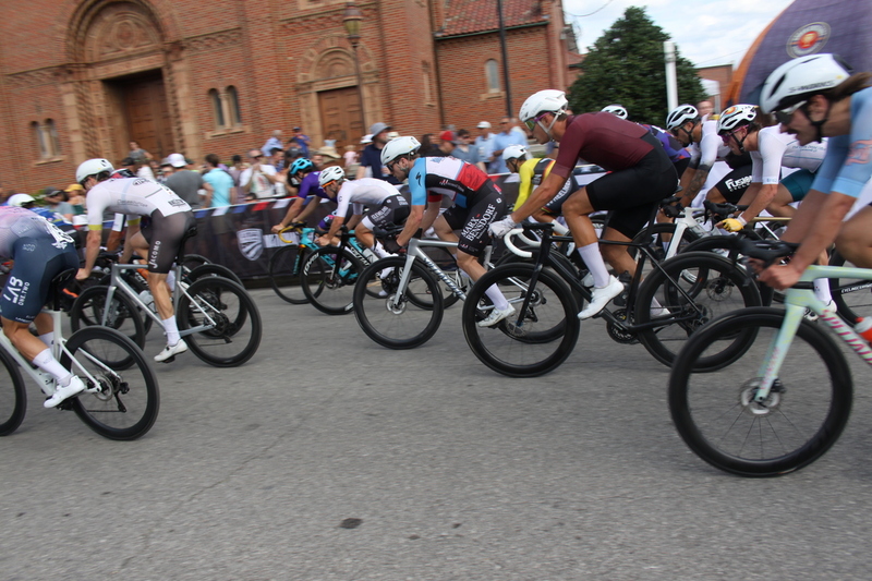 Giro della Montagna 2025 D -XXIII.jpg :: Giro della Montagna 2025/Gateway Cup 2025 - August 31st 2025 - CAT 2-3, 55 Minutes of racing, a field of 150, The Giro della Montagna presented by VOLPI FOODS - the third stop of the Bommarito Audi West County Gateway Cup and the final event on the America Criterium Cup circuit. The course is called -The Hill- for a reason long and rectangular, the uphill race from turn 2 to turn 3 decides the race. Turn 4 leads to a Mach 5 uphill sprint, making lap positioning critical. - presented by VOLPI FOODS - USA Cycling offers various license for cyclists including annual and one-day options, to participate in sanctioned events across the country. -USA Cycling- This license allows unlimited access to over 3,000 USA Cycling -Sanctionedevents throughout the year, provides insurance coverage during events, and supports athlete development programs. It is valid until December 31st of the year purchased. International Race License - This license is required for cyclists wishing to compete in international events and must be obtained prior to registration for competitions like the World Championships. -USA Cycling website-