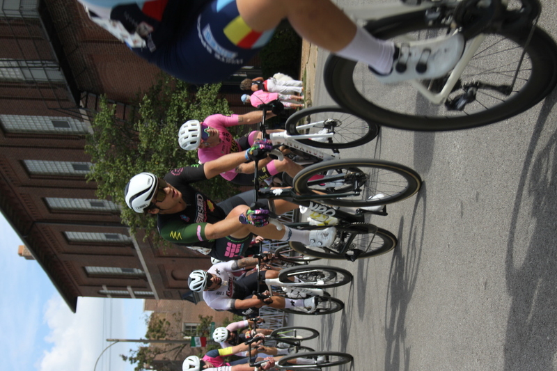 Giro della Montagna 2025 D -XXXXI.jpg :: Giro della Montagna 2025/Gateway Cup 2025 - August 31st 2025 -Men's CAT 2-3, 55 minutes of racing in a field of 150, Day three of four days of racing. The race is held in The Hill area of St. Louis, Missouri, USA. Category 3 (CAT 3) This intermediate category features longer and more challenging races, requiring a good understanding of racing tactics. Category 2 (CAT 2) Advanced category for experienced riders, with even more competitive races. -USA Cycling-
