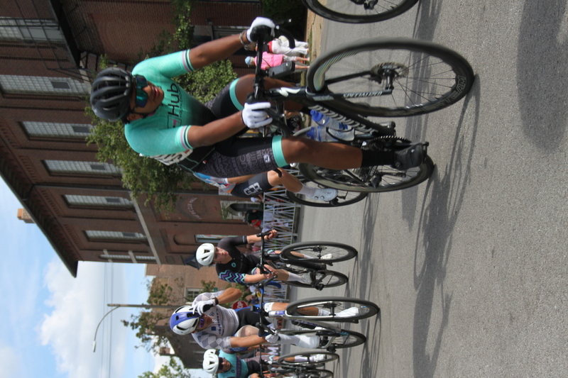 Giro della Montagna 2025 D -XXXXIII.jpg :: Giro della Montagna 2025/Gateway Cup 2025 - August 31st 2025 -Men's CAT 2-3, 55 minutes of racing in a field of 150, Day three of four days of racing. The race is held in The Hill area of St. Louis, Missouri, USA. Category 3 (CAT 3) This intermediate category features longer and more challenging races, requiring a good understanding of racing tactics. Category 2 (CAT 2) Advanced category for experienced riders, with even more competitive races. -USA Cycling-