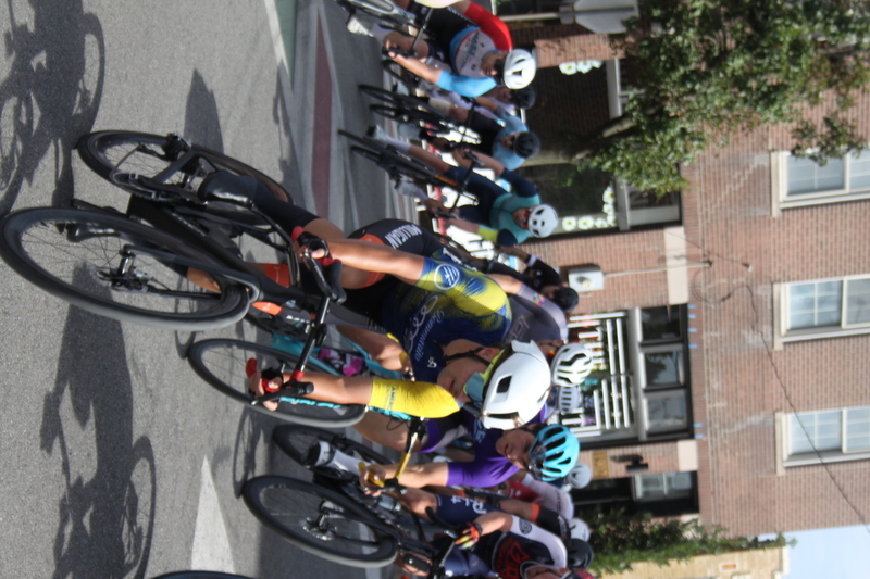 Giro della Montagna 2025 D -XXXXVI.jpg :: Giro della Montagna 2025/Gateway Cup 2025 - August 31st 2025 -Men's CAT 2-3, 55 minutes of racing in a field of 150, Day three of four days of racing. The race is held in The Hill area of St. Louis, Missouri, USA. Category 3 (CAT 3) This intermediate category features longer and more challenging races, requiring a good understanding of racing tactics. Category 2 (CAT 2) Advanced category for experienced riders, with even more competitive races. -USA Cycling-