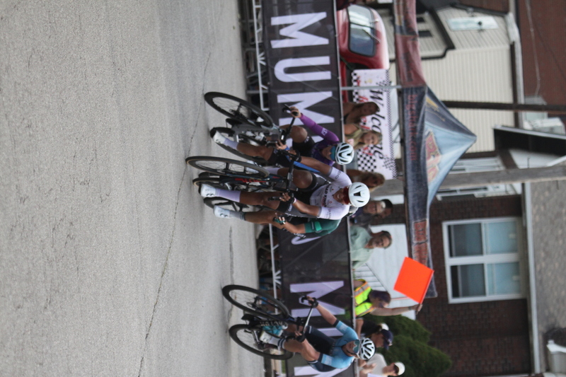 Giro della Montagna 2025 E -LXXXI.jpg :: Giro della Montagna 2025/Gateway Cup 2025 - American Criterium Cup 2025 - Women's Pro 1-2, 70 minutes of racing, a field 150, Stop 6 - Bommarito Audi West County Gateway Cup, Four days of racing over Labor Day Weekend, The Bommarito Audi West County Gateway Cup feature four of St. Louis signature neighborhoods and the final stage of the American Criterium Cup at the Classic Giro della Montagna Criterium. -USA Cycling- Pelton - in a bicycle race, the term -peloton- refers to the main group of riders, also known as the -pack- or -bunch.- Riders race in a pack to draft, which means they ride closely together to save energy and improve speed.   