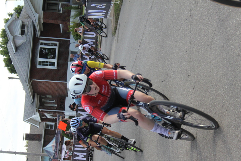 Giro della Montagna 2025 E -LXXXXVI.jpg :: Giro della Montagna 2025/Gateway Cup 2025 - American Criterium Cup 2025 - Women's Pro 1-2, 70 minutes of racing, a field 150, Stop 6 - Bommarito Audi West County Gateway Cup, Four days of racing over Labor Day Weekend, The Bommarito Audi West County Gateway Cup feature four of St. Louis signature neighborhoods and the final stage of the American Criterium Cup at the Classic Giro della Montagna Criterium. -USA Cycling- Pelton - in a bicycle race, the term -peloton- refers to the main group of riders, also known as the -pack- or -bunch.- Riders race in a pack to draft, which means they ride closely together to save energy and improve speed.   