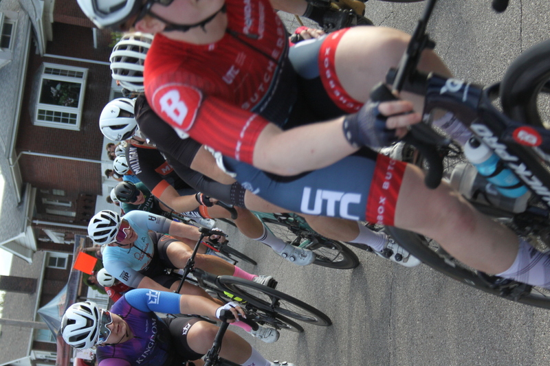 Giro della Montagna 2025 F -II.jpg :: Giro della Montagna 2025/Gateway Cup 2025 - American Criterium Cup 2025 - Women's Pro 1-2, 70 minutes of racing, a field 150, Stop 6 - Bommarito Audi West County Gateway Cup, Four days of racing over Labor Day Weekend, The Bommarito Audi West County Gateway Cup feature four of St. Louis signature neighborhoods and the final stage of the American Criterium Cup at the Classic Giro della Montagna Criterium. -USA Cycling- Pelton - in a bicycle race, the term -peloton- refers to the main group of riders, also known as the -pack- or -bunch.- Riders race in a pack to draft, which means they ride closely together to save energy and improve speed.   