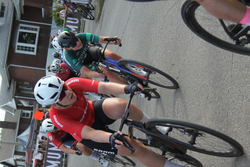 Giro della Montagna 2025 F -III.jpg :: Giro della Montagna 2025/Gateway Cup 2025 - American Criterium Cup 2025 - Women's Pro 1-2, 70 minutes of racing, a field 150, Stop 6 - Bommarito Audi West County Gateway Cup, Four days of racing over Labor Day Weekend, The Bommarito Audi West County Gateway Cup feature four of St. Louis signature neighborhoods and the final stage of the American Criterium Cup at the Classic Giro della Montagna Criterium. -USA Cycling- Pelton - in a bicycle race, the term -peloton- refers to the main group of riders, also known as the -pack- or -bunch.- Riders race in a pack to draft, which means they ride closely together to save energy and improve speed.   