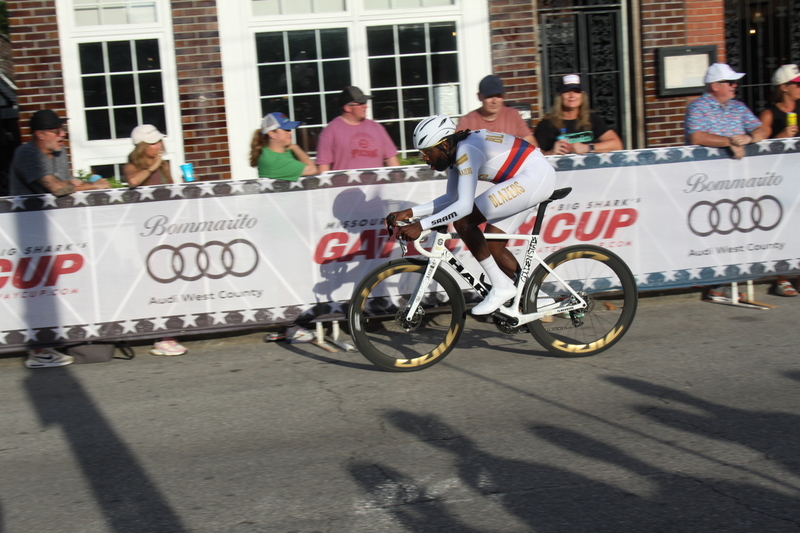 Giro della Montagna 2025 F -LXVII.jpg :: Giro della Montagna 2025, Gateway Cup 2025, August 31st 2025, Men's CAT 1, 70 Minutes of racing, a field of 150- The Giro della Montagna presented by VOLPI FOODS - the third stop of the Bommarito Audi West County Gateway Cup and the final event on the American Criterium Cup. The course is called -The Hill- for a reason long and rectangular the uphill race from turn 2 to turn 3 decides the race. Turn 4 leads to a Mach 5 downhill sprint, making lap positioning critical. -Presented by VOLPI FOODS- Category 1 (CAT I) The highest level, reserved for elite riders who have demonstrated exceptional skill and performance. -USA Cycling- UCI Racing License - Designed for individuals racing in UCI events on US soil or abroad, USA Cycling's International Membership grants you immediate access to thousands bike races around the world. -USA Cycling-