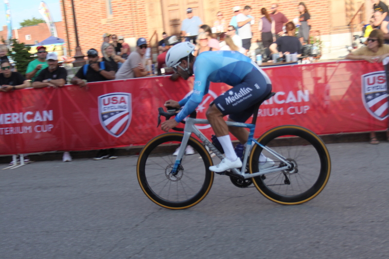 Giro della Montagna 2025 F -LXXXII.jpg :: Giro della Montagna 2025, Gateway Cup 2025, August 31st 2025, Men's CAT 1, 70 Minutes of racing, a field of 150- The Giro della Montagna presented by VOLPI FOODS - the third stop of the Bommarito Audi West County Gateway Cup and the final event on the American Criterium Cup. The course is called -The Hill- for a reason long and rectangular the uphill race from turn 2 to turn 3 decides the race. Turn 4 leads to a Mach 5 downhill sprint, making lap positioning critical. -Presented by VOLPI FOODS- Category 1 (CAT I) The highest level, reserved for elite riders who have demonstrated exceptional skill and performance. -USA Cycling- UCI Racing License - Designed for individuals racing in UCI events on US soil or abroad, USA Cycling's International Membership grants you immediate access to thousands bike races around the world. -USA Cycling-