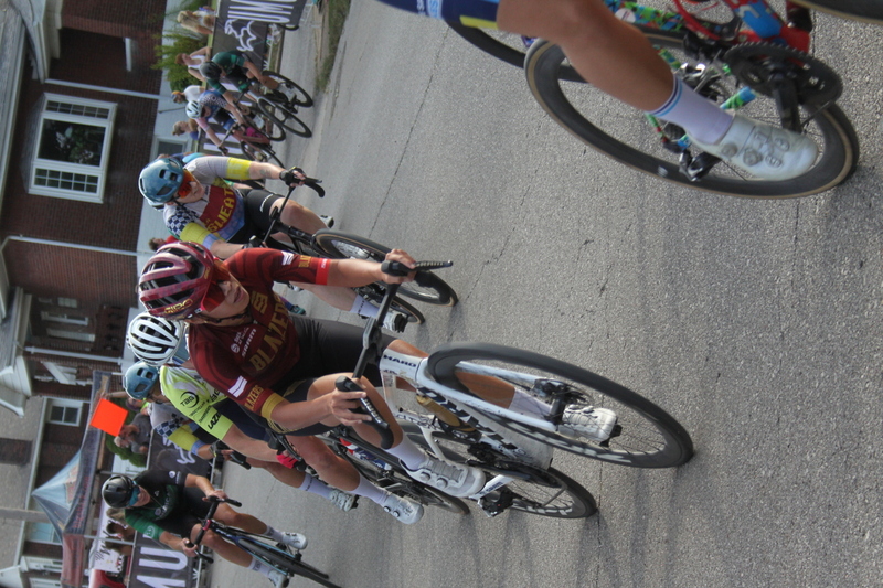 Giro della Montagna 2025 F -VI.jpg :: Giro della Montagna 2025/Gateway Cup 2025 - American Criterium Cup 2025 - Women's Pro 1-2, 70 minutes of racing, a field 150, Stop 6 - Bommarito Audi West County Gateway Cup, Four days of racing over Labor Day Weekend, The Bommarito Audi West County Gateway Cup feature four of St. Louis signature neighborhoods and the final stage of the American Criterium Cup at the Classic Giro della Montagna Criterium. -USA Cycling- Pelton - in a bicycle race, the term -peloton- refers to the main group of riders, also known as the -pack- or -bunch.- Riders race in a pack to draft, which means they ride closely together to save energy and improve speed.   