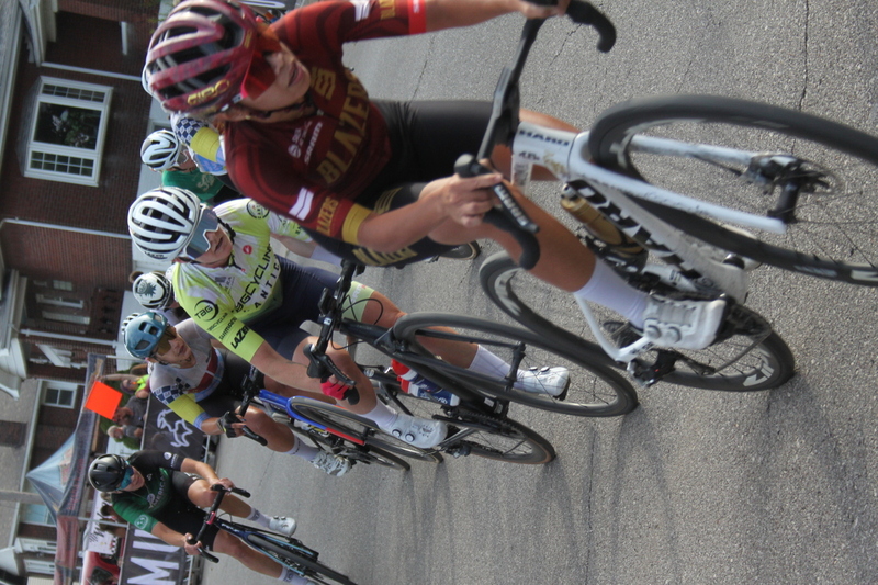Giro della Montagna 2025 F -VII.jpg :: Giro della Montagna 2025/Gateway Cup 2025 - American Criterium Cup 2025 - Women's Pro 1-2, 70 minutes of racing, a field 150, Stop 6 - Bommarito Audi West County Gateway Cup, Four days of racing over Labor Day Weekend, The Bommarito Audi West County Gateway Cup feature four of St. Louis signature neighborhoods and the final stage of the American Criterium Cup at the Classic Giro della Montagna Criterium. -USA Cycling- Pelton - in a bicycle race, the term -peloton- refers to the main group of riders, also known as the -pack- or -bunch.- Riders race in a pack to draft, which means they ride closely together to save energy and improve speed.   