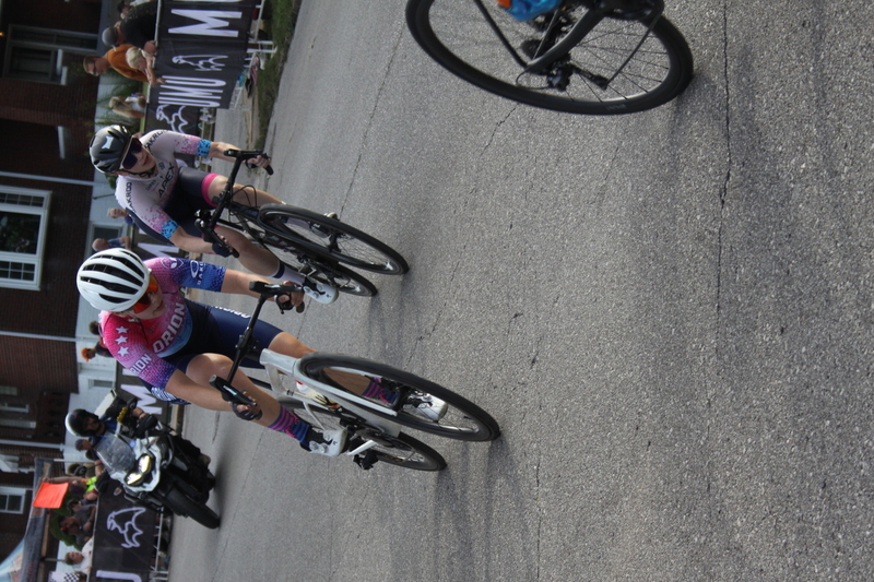 Giro della Montagna 2025 F -XIV.jpg :: Giro della Montagna 2025/Gateway Cup 2025 - American Criterium Cup 2025 - Women's Pro 1-2, 70 minutes of racing, a field 150, Stop 6 - Bommarito Audi West County Gateway Cup, Four days of racing over Labor Day Weekend, The Bommarito Audi West County Gateway Cup feature four of St. Louis signature neighborhoods and the final stage of the American Criterium Cup at the Classic Giro della Montagna Criterium. -USA Cycling- Pelton - in a bicycle race, the term -peloton- refers to the main group of riders, also known as the -pack- or -bunch.- Riders race in a pack to draft, which means they ride closely together to save energy and improve speed.   