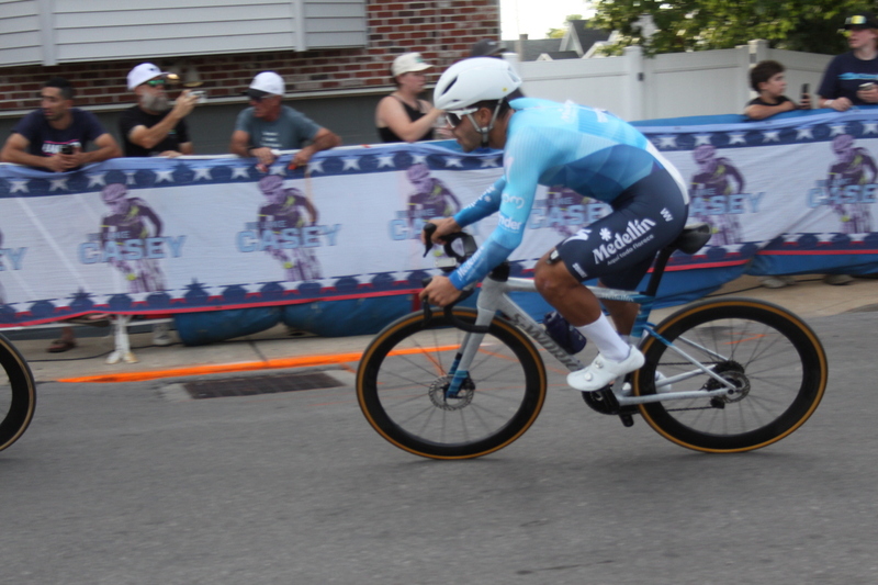 Giro della Montagna 2025 F -XVIII.jpg :: Giro della Montagna 2025/Gateway Cup 2025 - American Criterium Cup 2025 - Men's Pro CAT I, 70 minutes of racing, field of 150, Stop 6 - Bommarito Audi West County Gateway Cup - Four days of racing over Labor Day weekend, The Bommarito Audi West County Gateway Cup feature four of St. Louis Signature neighborhoods and the final stage of the American Criterium Cup at the Classic Giro della Montagna Criterium. USA Cycling - Category 1 (CAT I) The highest level, reserved for elite riders who have demonstrated exceptional skill and performance. 
