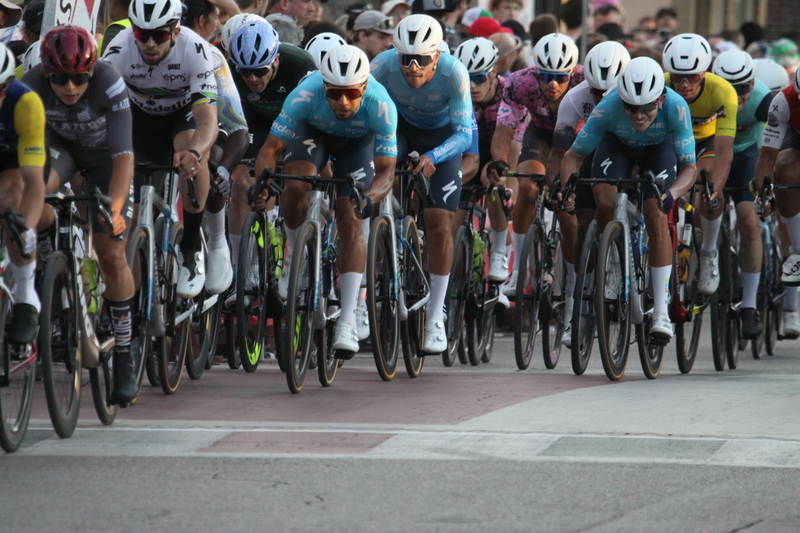 Giro della Montagna 2025 G -LXVII.jpg :: Giro della Montagna 2025/Gateway Cup 2025 - Men's Pro CAT I- August 31st 2025, 70 minutes of racing, a field of 150, The Giro della Montagna began in 1986 and was the brainchild of lifetime resident, Joe Torrisi with the help of the St. Louis Cyclones the event took a few years to gain some momentum. It was held over the Fourth of July weekend to draw additional racers who were in town for the VP Fair cycling racers Giro became the cornerstone of the Gateway Cup in 1998 and more recently has been coordinated by the events group from Big Shark Bicycle Company. -Gateway Cup website- Union Cyclitse Internationale (UCI) is world governing body of cycling, recognized by the International Olympic Committee (IOC). It was founded on 14 April 1900 in Paris (France). Its headquarters have been located at the UCI World Cycling Centre (WCC) in Aigle (Switzerland). The UCI has 205 National Federations spread across continental confederations. (UCI) USA Cycling has a membership of 80,000, sanctions over 2,500 events annually, and is a member of the Union Cycliste Internationale (UCI) and the United States Olympic & Paralympic Committee (USOPC). -USA Cycling- The Gateway Cup is Governed and Sanctioned by USA Cycling. 