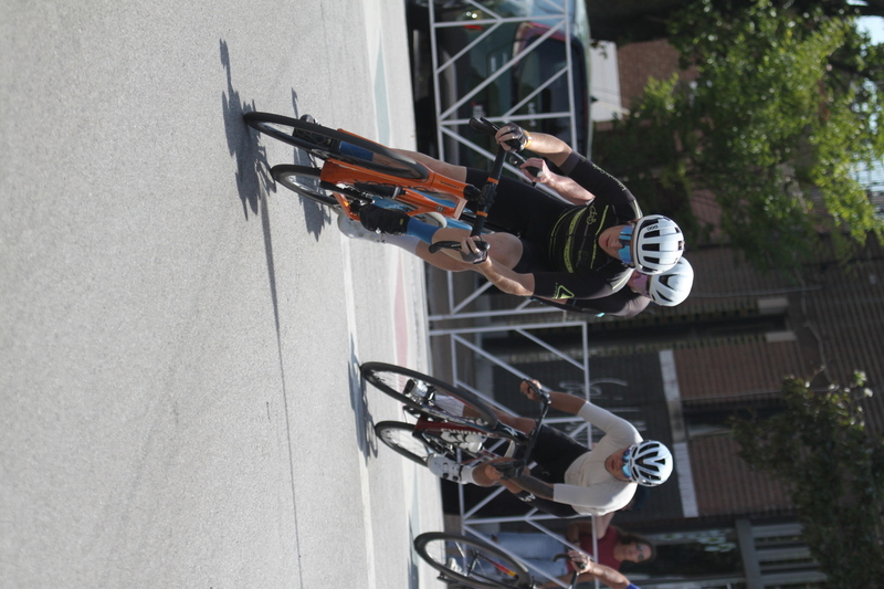 Giro della Montagna 2025 LXVIII.jpg :: Giro della Montagna 2025/Gateway Cup 2025 - August, 31st, 2025 - Men's CAT 4/5 - The Giro della Montagna presented by Volpi Foods - the third stop of the Bommarito Audi West County Gateway Cup and the final event on the American Criterium Cup. The course is called -The Hill- for a reason. Long and rectangular, the uphill race from turn 2 to turn3 decides the race. Turn 4 leads to a Mach 5 downhill sprint, making lap positioning critical. Presented by Volpi Foods - A USA Cycling sanctioned race.