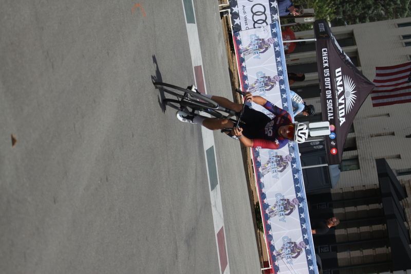 Giro della Montagna 2025 LXXXVII.jpg :: Giro della Montagna 2025/Gateway Cup 2025 - August, 31st, 2025 - Men's CAT 4/5 - The Giro della Montagna presented by Volpi Foods - the third stop of the Bommarito Audi West County Gateway Cup and the final event on the American Criterium Cup. The course is called -The Hill- for a reason. Long and rectangular, the uphill race from turn 2 to turn3 decides the race. Turn 4 leads to a Mach 5 downhill sprint, making lap positioning critical. Presented by Volpi Foods - A USA Cycling sanctioned race.